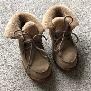 Diara hickory colored ugg